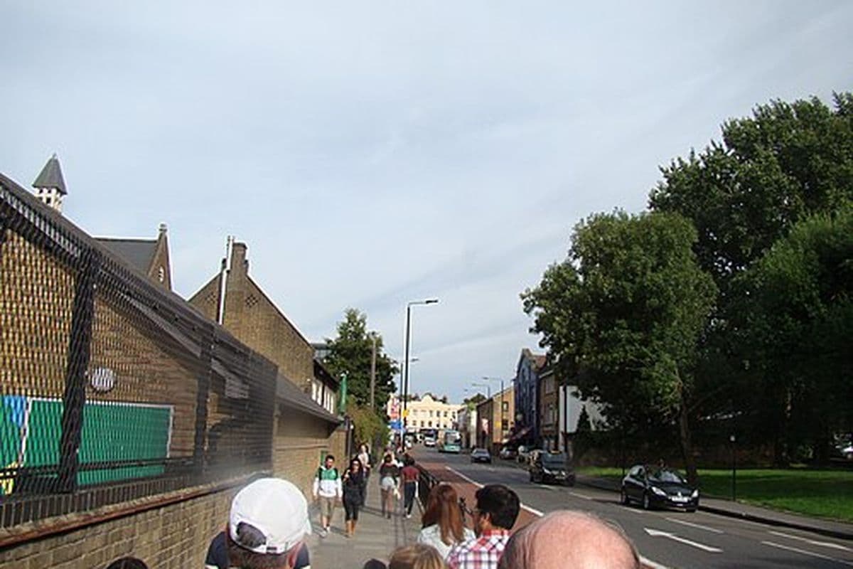 Creek Road into Greenwich