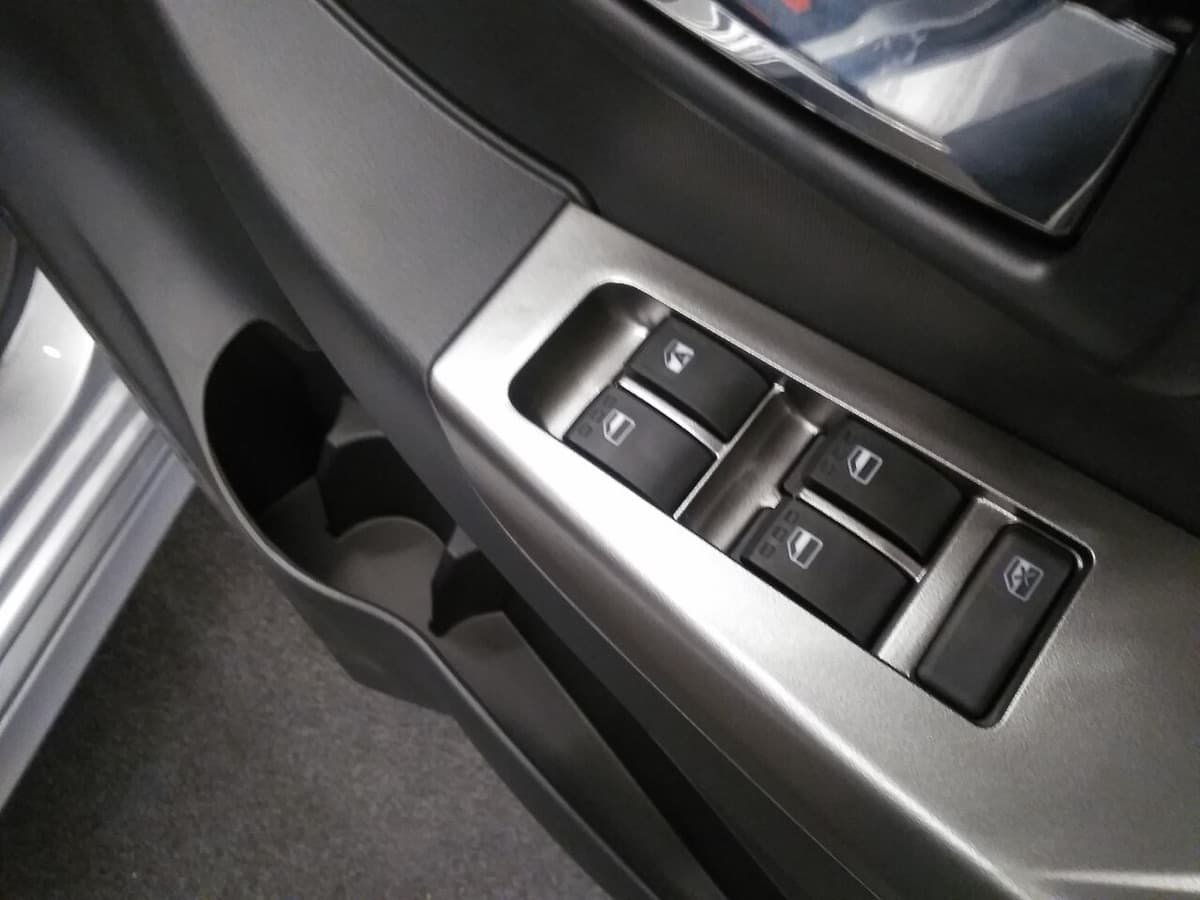 Electric window switches on a driver's door