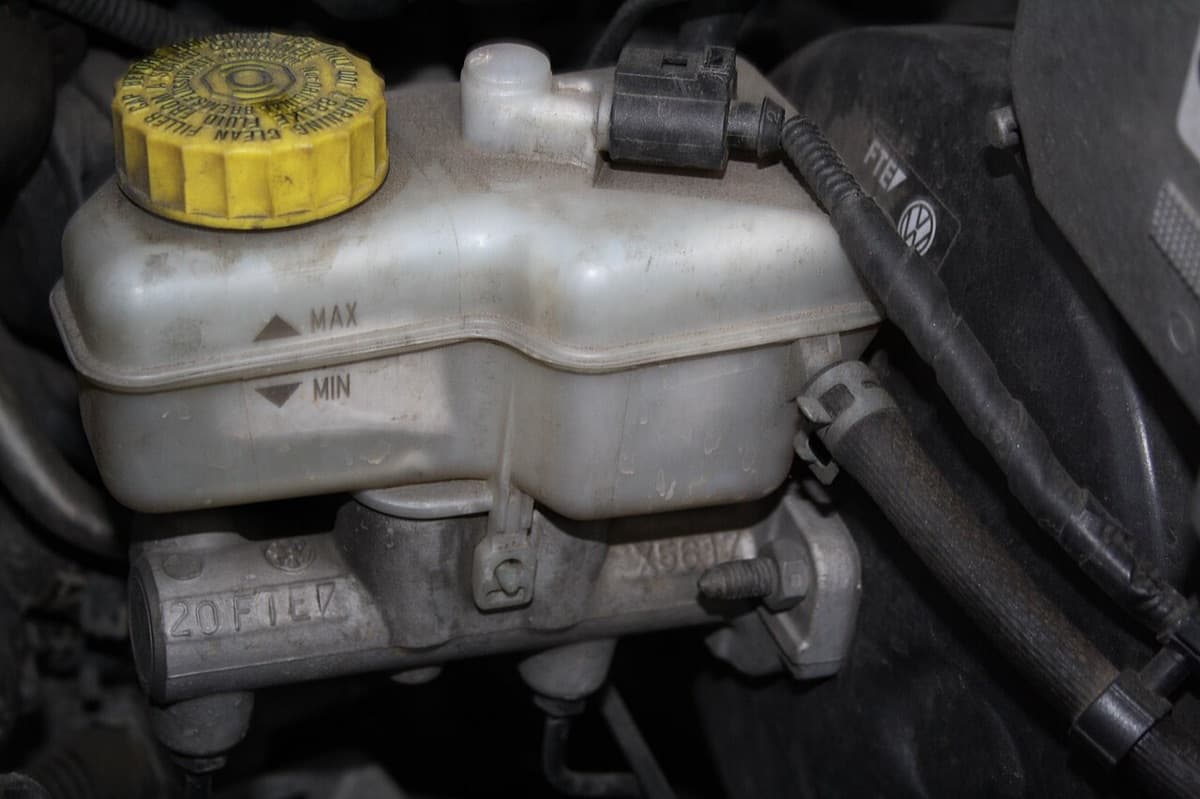 A brake fluid reservoir with MAX and MIN marks